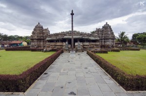 Veera Narayana Temple, Belavadi 